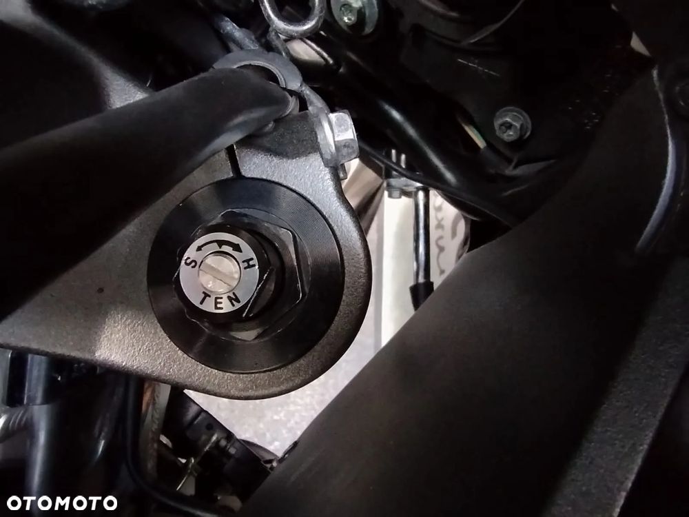 Honda VFR - 30