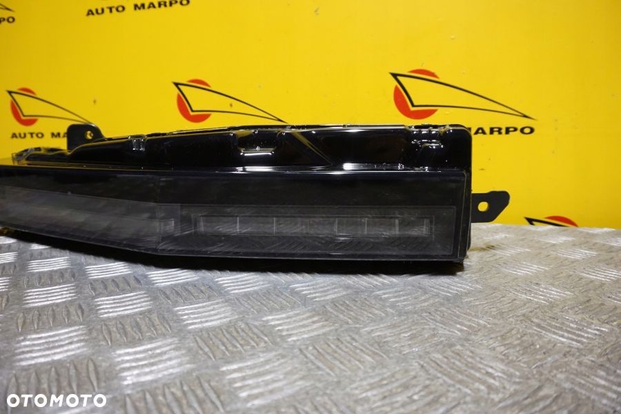 TESLA CYBERTRUCK 2024 2025 - REFLEKTOR LAMPA LED PRAWA USA - 4