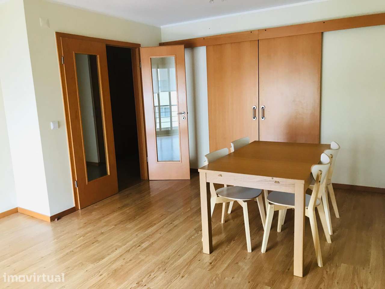 Excelente apartamento T1 Lordelo do Ouro (vista rio Douro) - Grande imagem: 3/13