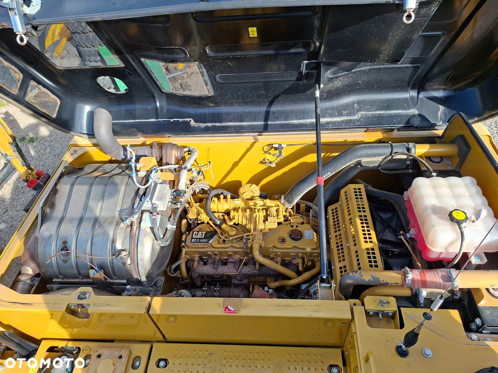 Caterpillar CAT 323 FL - 15