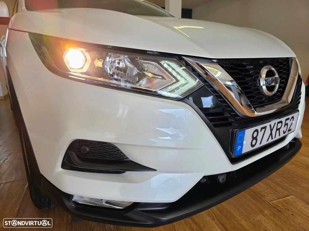 Nissan Qashqai 1.5 dCi N-Connecta - 18