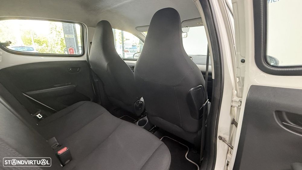 Peugeot 108 1.2 VTi Allure - 21