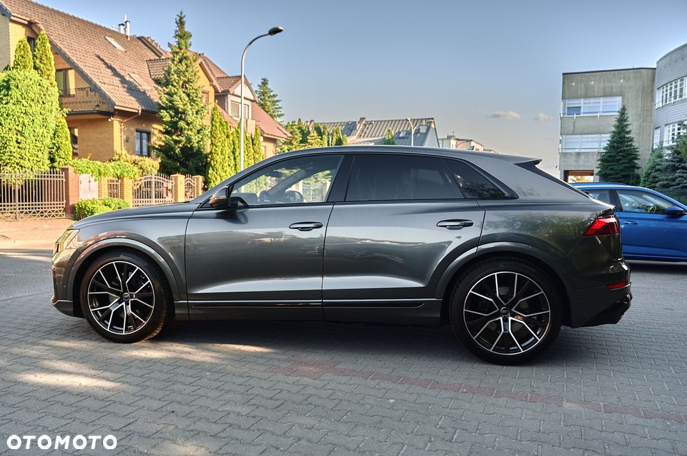 Audi SQ8 - 11