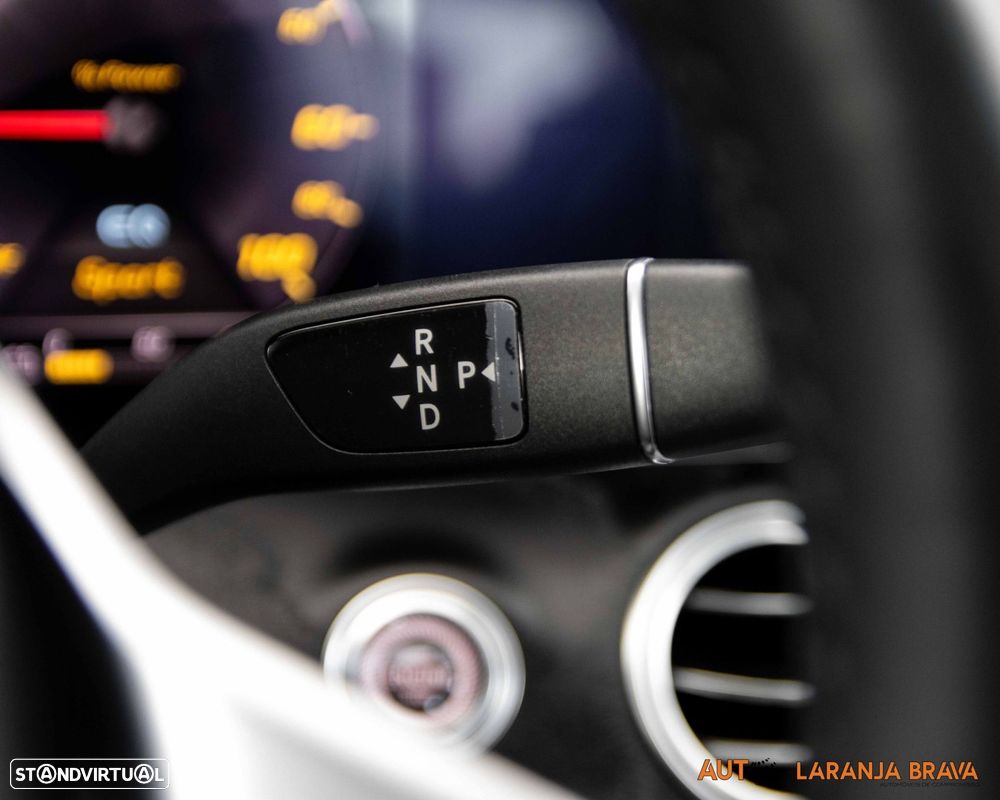 Mercedes-Benz E 300 - 42