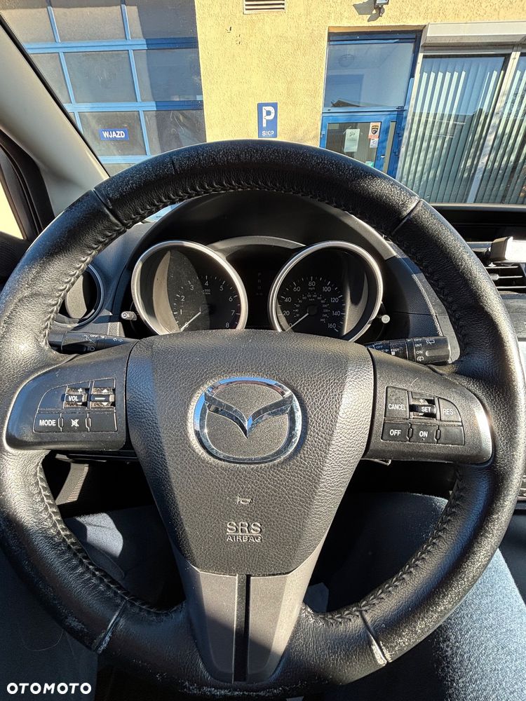 Mazda 5 - 9