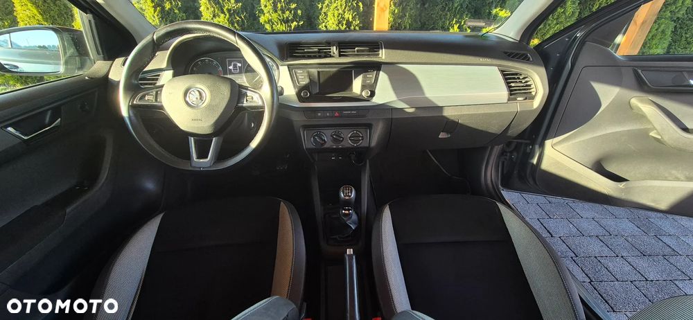 Skoda Fabia 1.0 Ambition - 8