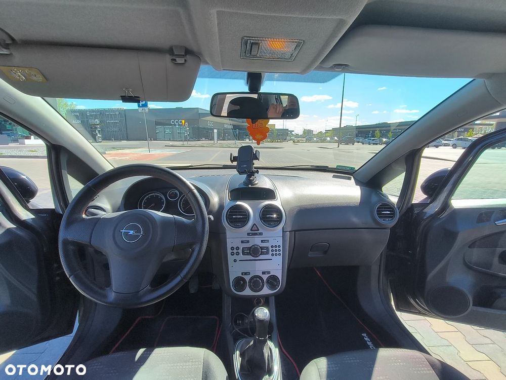 Opel Corsa 1.4 16V Enjoy - 5