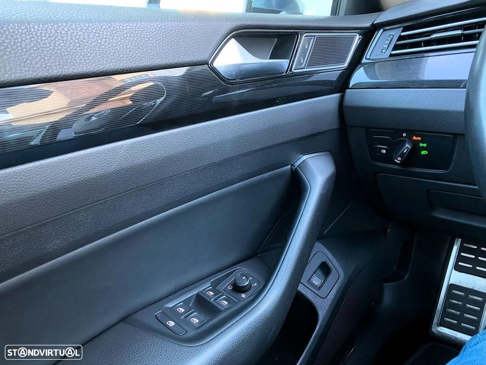 VW Arteon 2.0 TDI Elegance DSG - 25