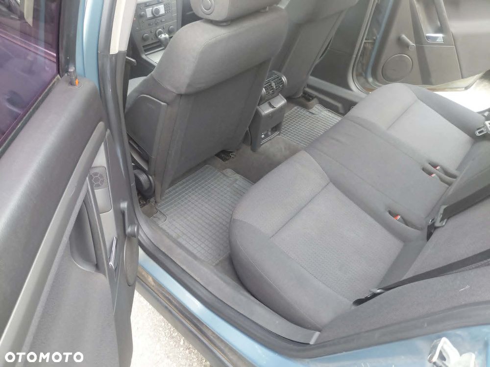 Opel Vectra 1.9 CDTI Essentia - 9