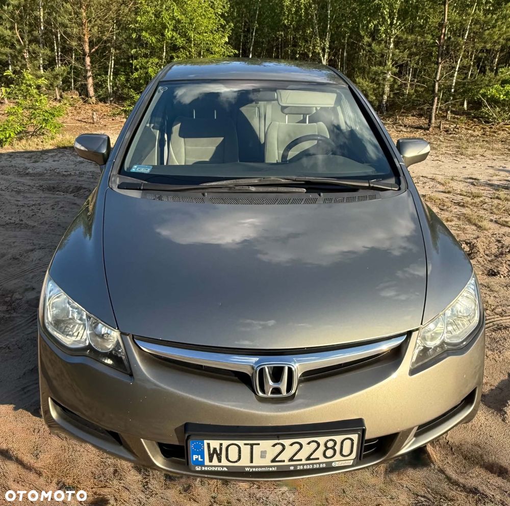 Honda Civic 1.8 Comfort - 2