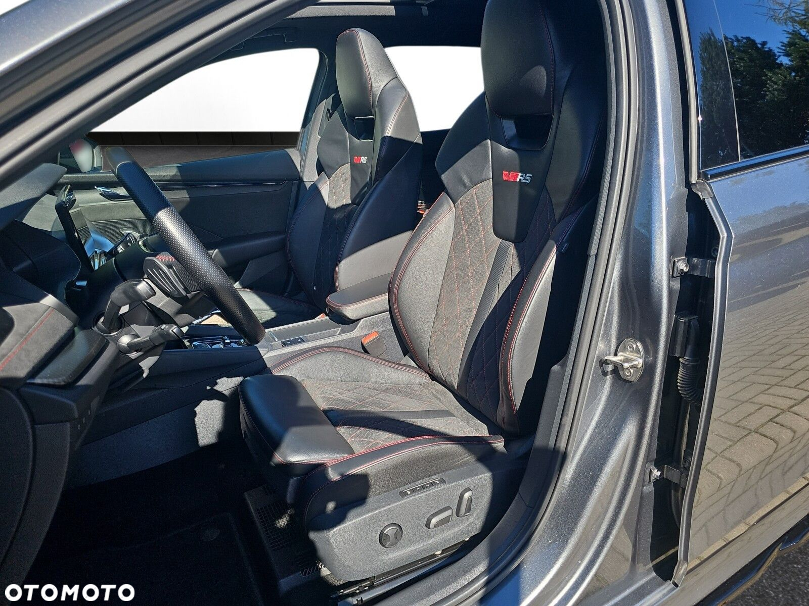 Skoda Octavia 2.0 TSI RS DSG - 14