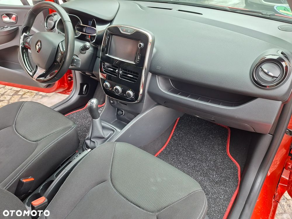 Renault Clio TCe 90 Luxe - 20