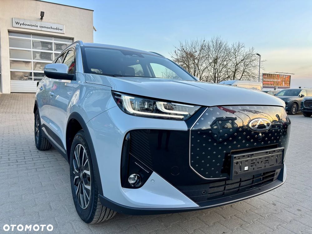 Chery Tiggo 7 1.5 T-GDI Super Hybrid Premium DHT - 10