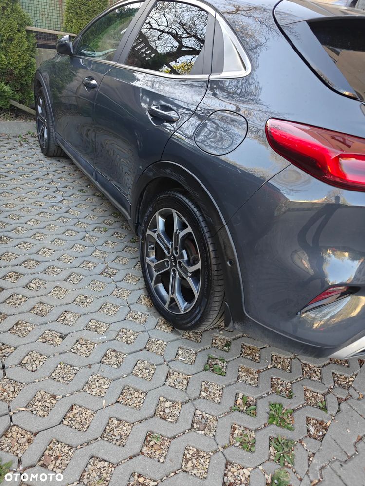 Kia XCeed 1.4 T-GDI L Business Line DCT - 3