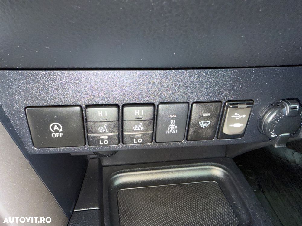 Toyota RAV4 2.0 D-4D 4x2 Start-Stop Edition - 23