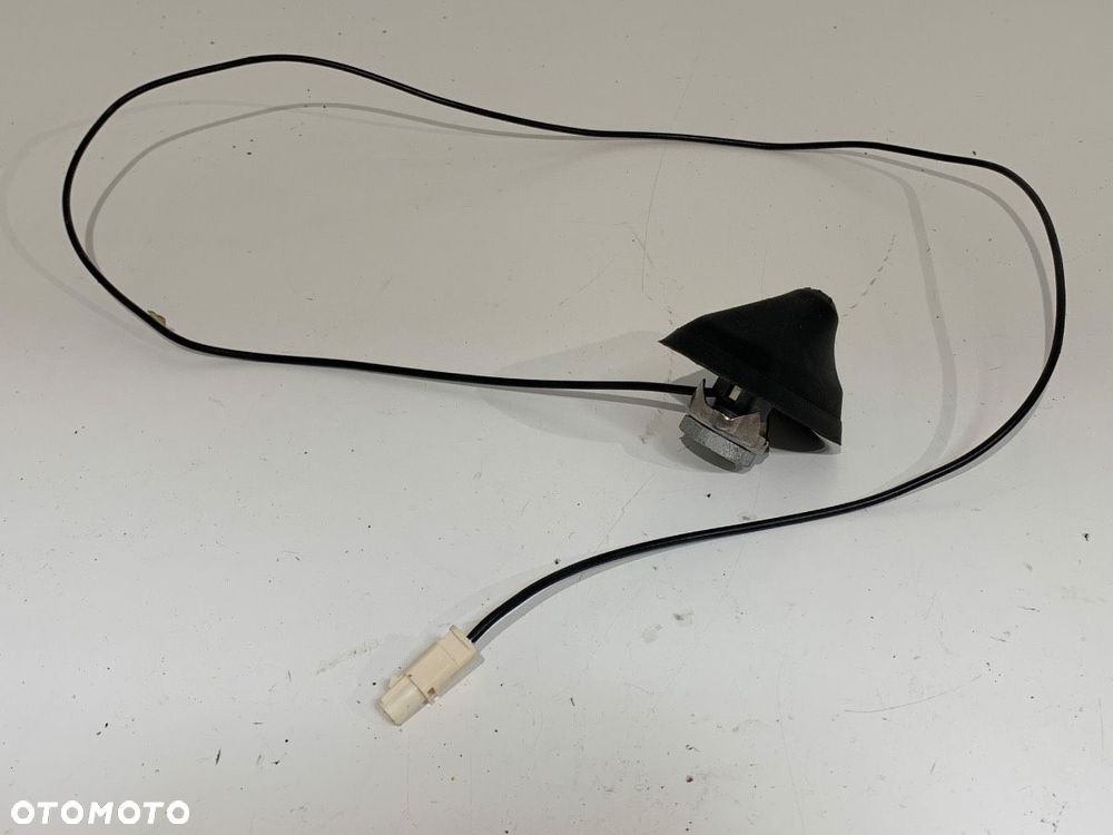 ANTENA  RENAULT CLIO IV (BH_) 2012 - 2022 1.5 dCi 75 55 kW [75 KM] olej napędowy 2012 - 2022 - 1