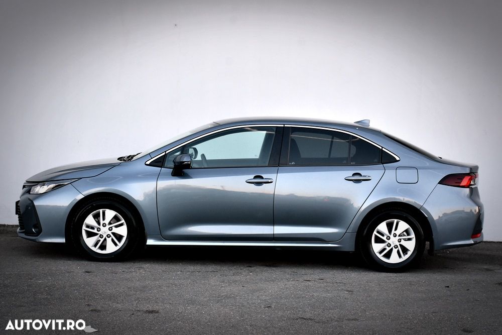 Toyota Corolla 1.6 Dynamic Plus - 8
