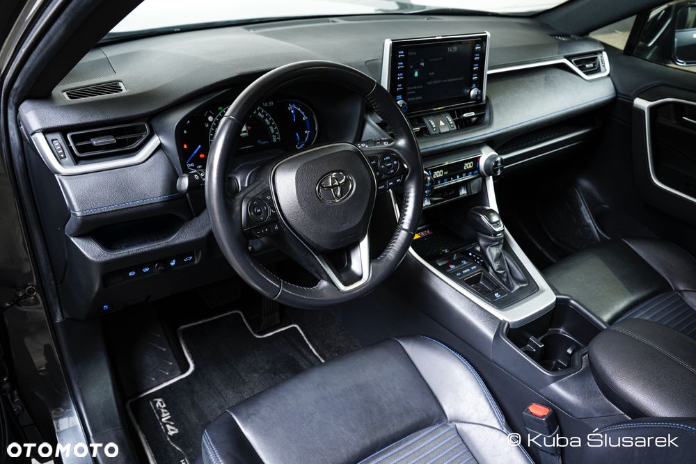 Toyota RAV4 2.5 Hybrid Selection 4x2 - 24