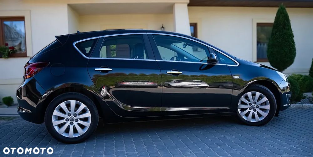 Opel Astra IV 1.7 CDTI Cosmo - 10