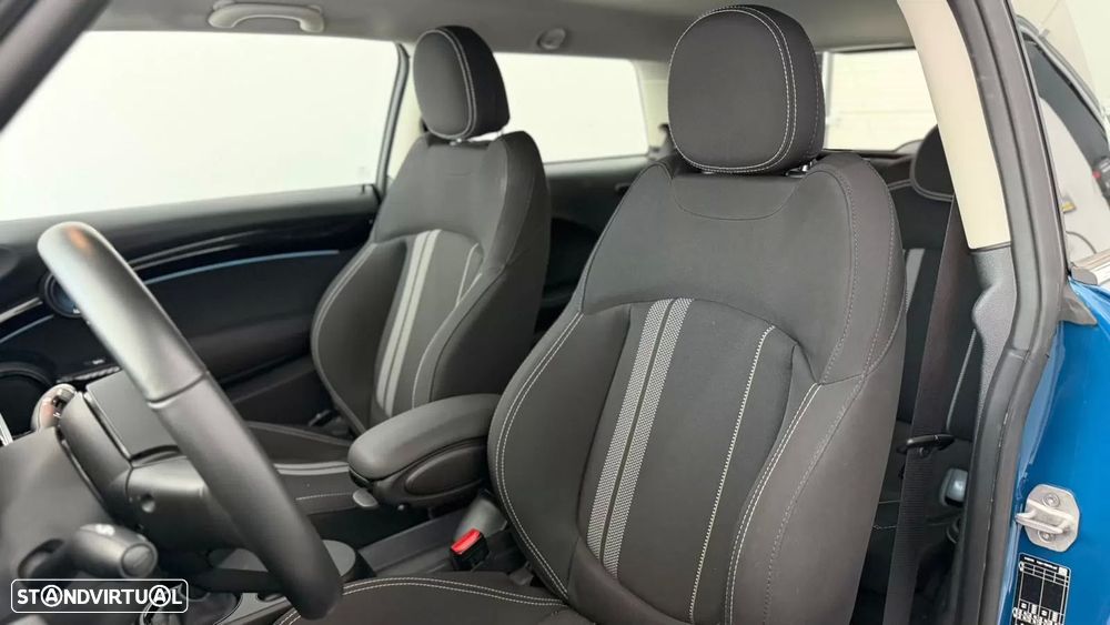 MINI 3 Portas Cooper SE Premium Essential - 28