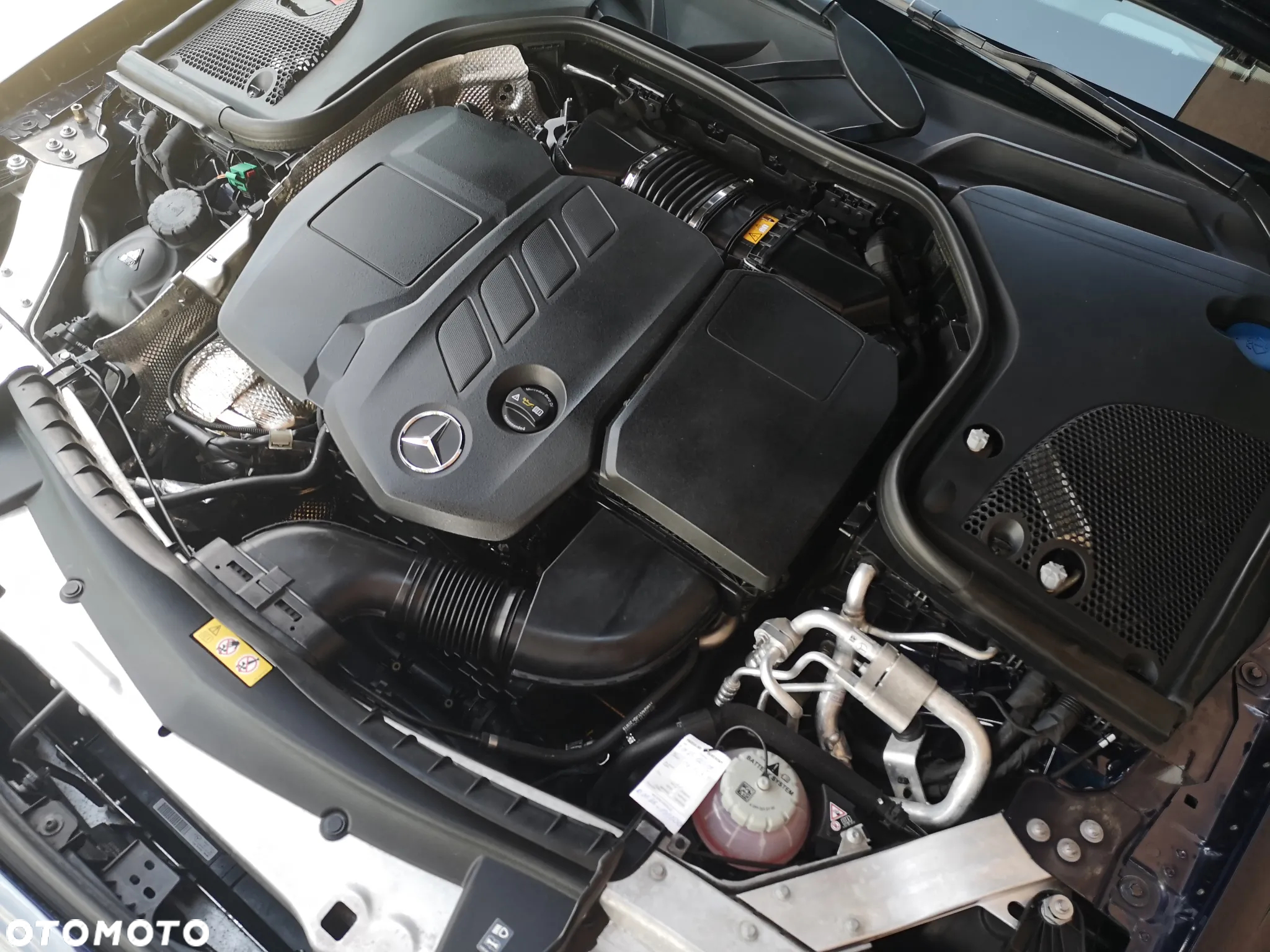 Mercedes-Benz Klasa E 300 de 9G-TRONIC - 26
