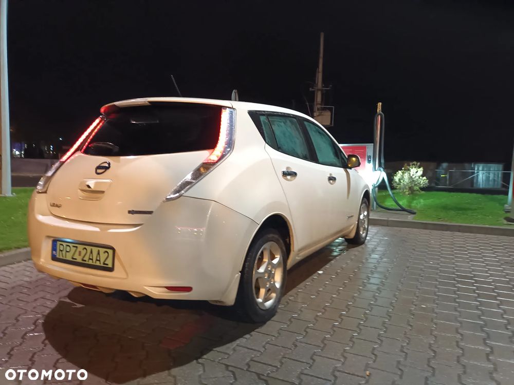 Nissan Leaf - 6