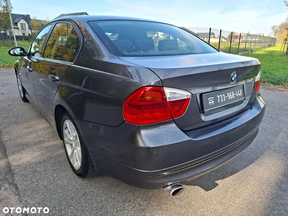 BMW 3 Series 2006 photo 4