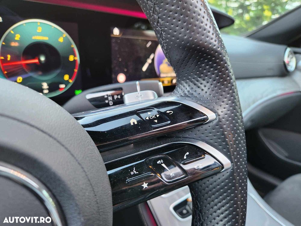 Mercedes-Benz E - 15