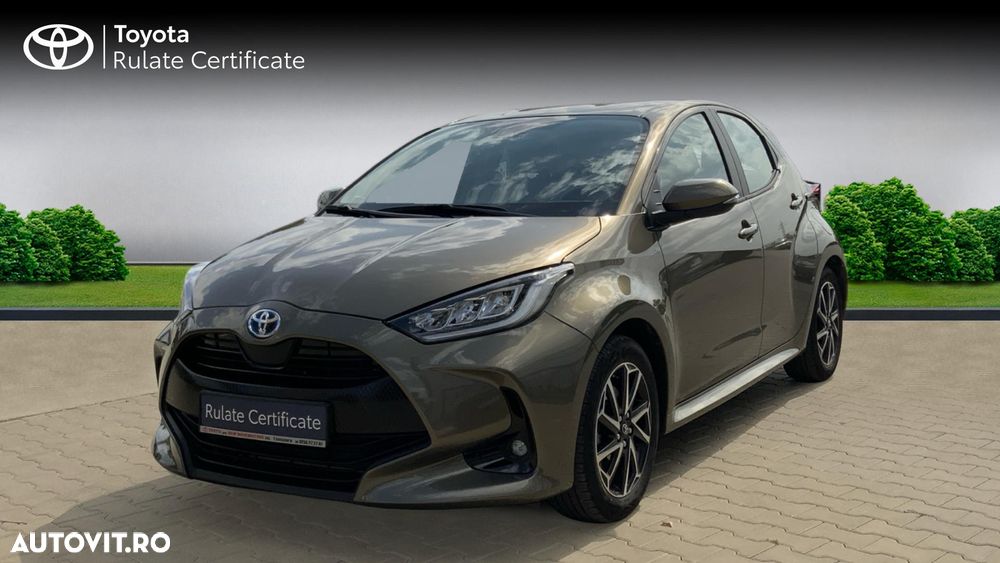 Toyota Yaris 1.5 VVT-i HSD Dynamic Plus