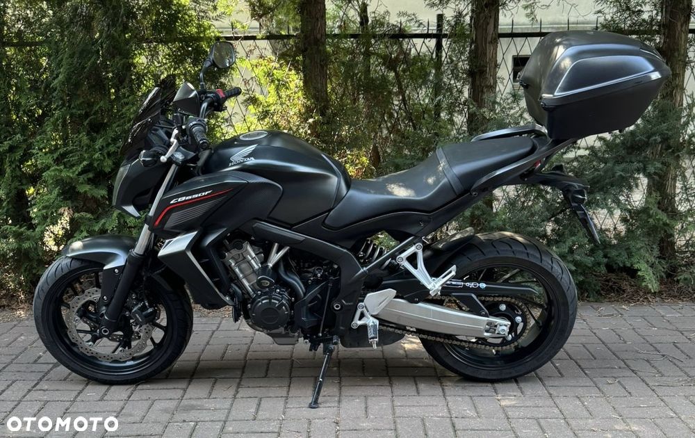 Honda CB - 8