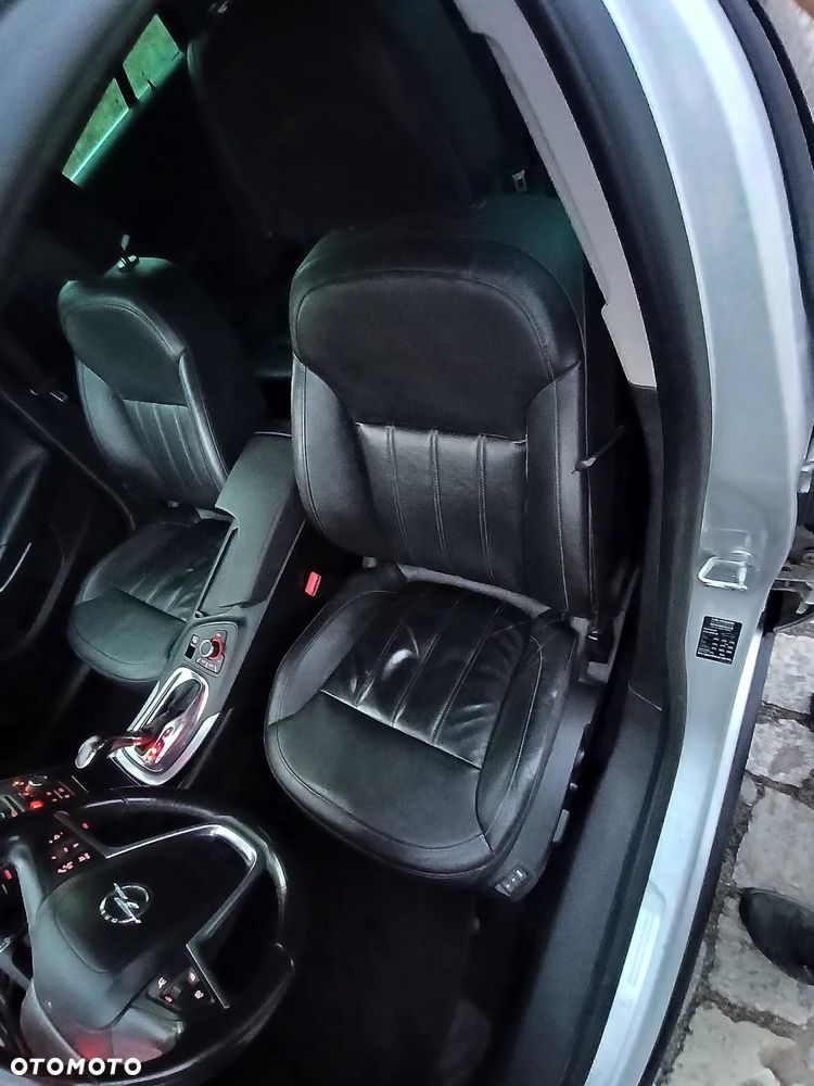 Opel Insignia 2.0 CDTI Sport 4x4 - 12