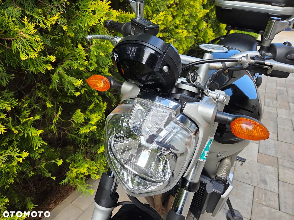 Yamaha FZ6 - 10