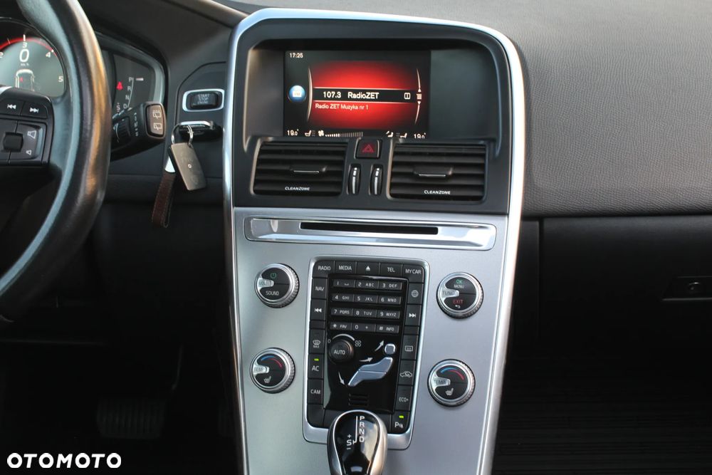 Volvo XC 60 D4 Drive-E Summum - 24