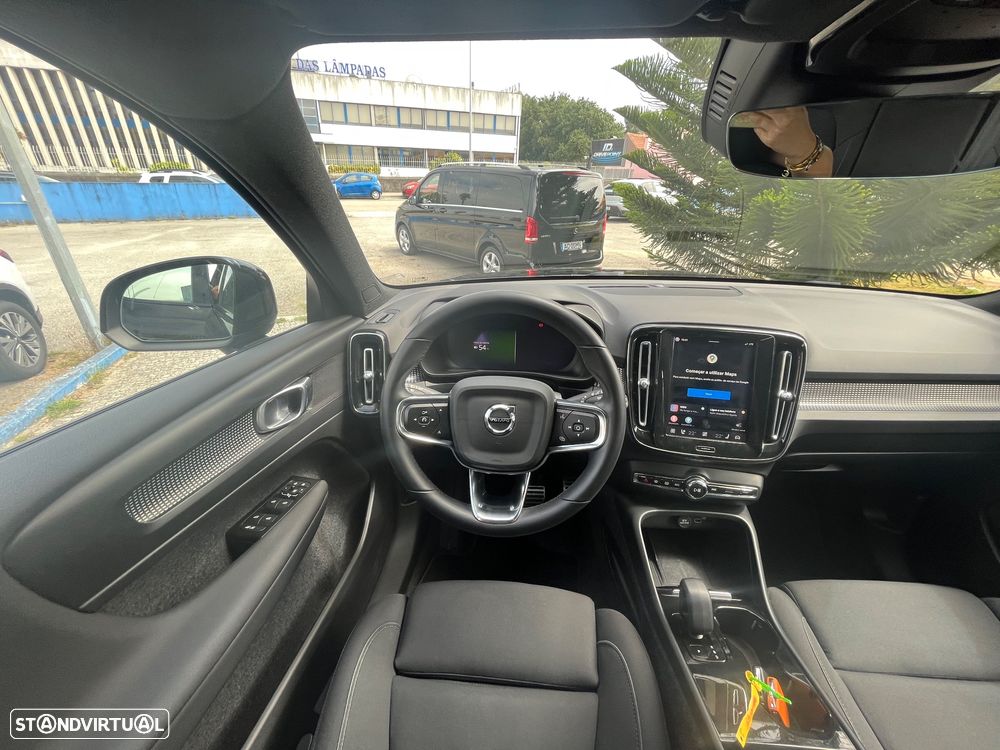 Volvo XC 40 Recharge 69 kWh Single Motor Plus - 60