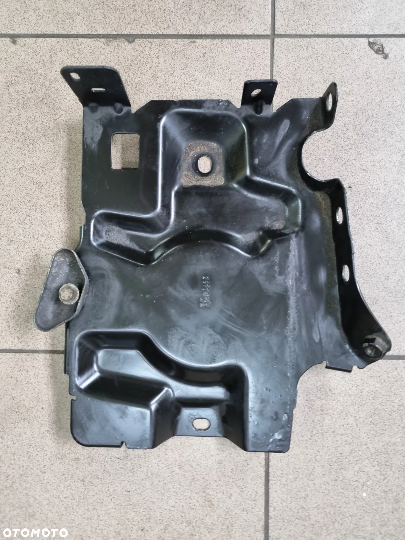 PODSTAWA AKUMULATORA PARTNER BERLINGO III 08r.+ - 2
