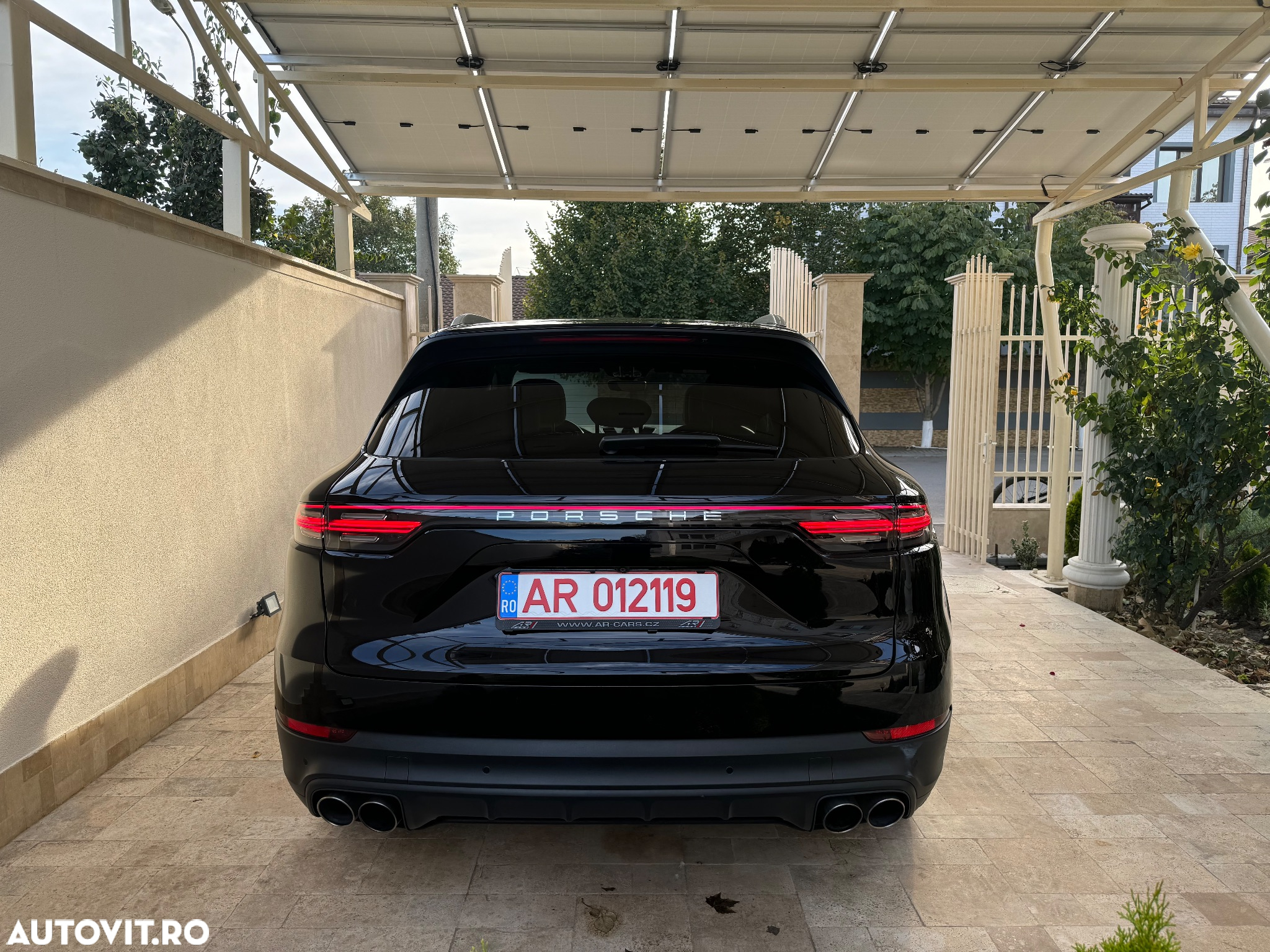 Porsche Cayenne - 5