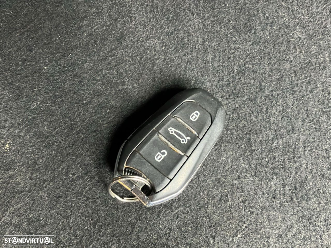 Citroën C4 Cactus 1.5 BlueHDi Shine - 18