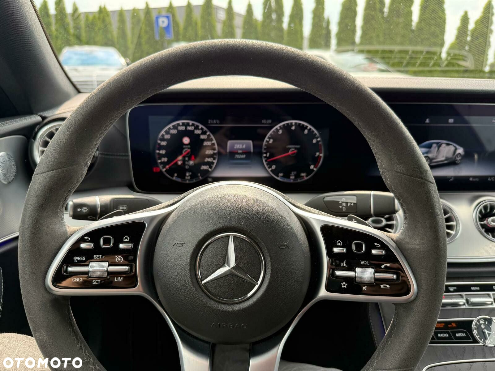 Mercedes-Benz Klasa E 450 Coupe 4-Matic 9G-TRONIC - 9