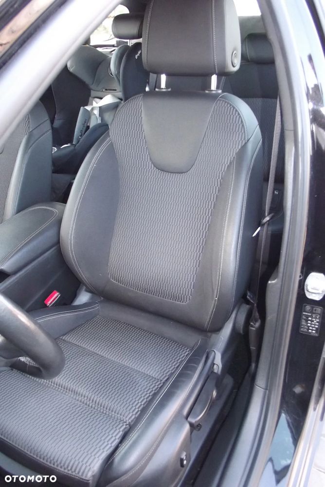 Opel Insignia - 27