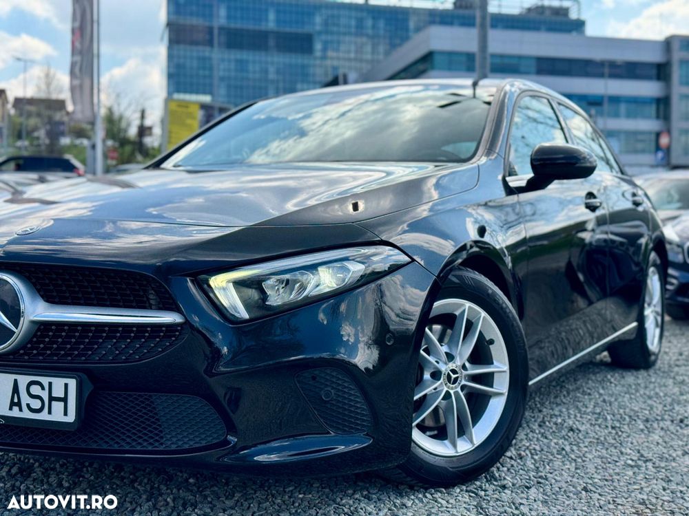 Mercedes-Benz A 180 d 7G-DCT AMG Line - 12