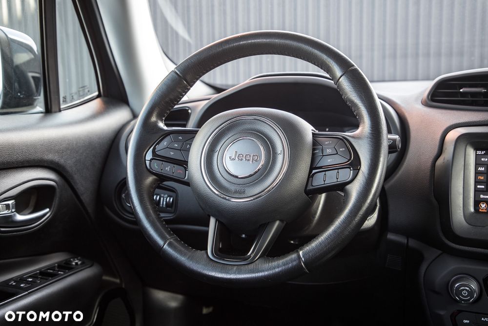 Jeep Renegade - 15