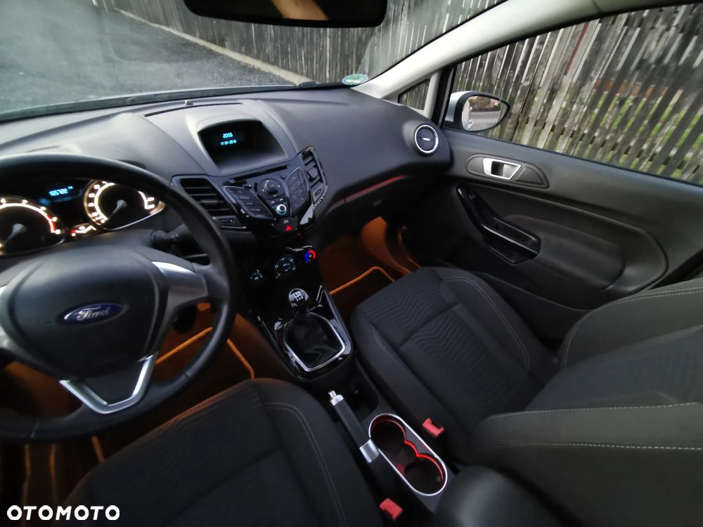 Ford Fiesta 1.0 EcoBoost Silver X Plus EU6 - 10