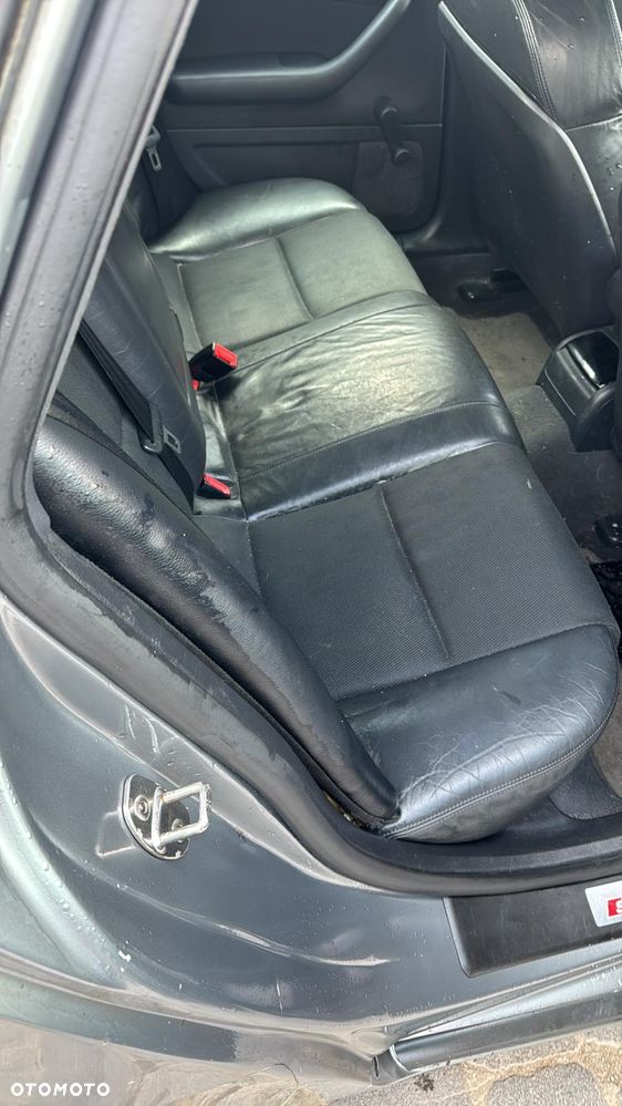 Audi Inny - 4