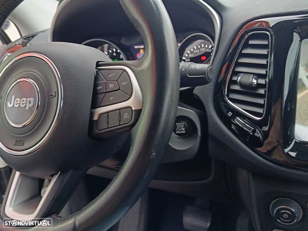 Jeep Compass 1.3 T Limited DCT - 12