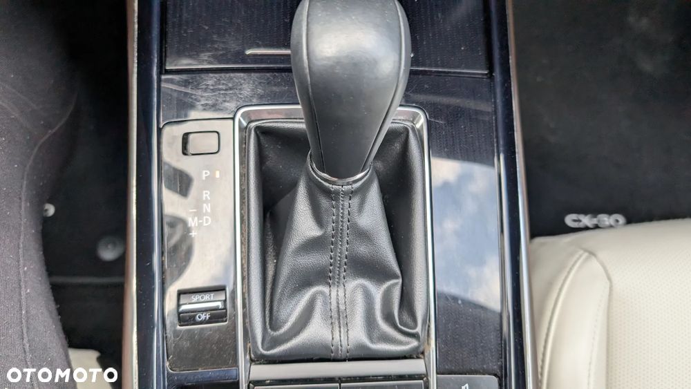Mazda CX-30 e-SKYACTIVE X 186 AWD EXCLUSIVE-LINE - 25