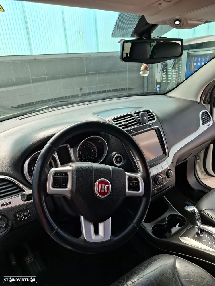 Fiat Freemont 2.0 M-Jet 4WD AT - 10