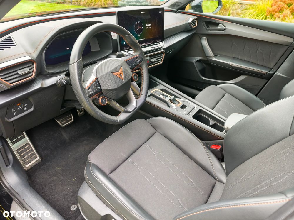 Cupra Leon 1.5 eTSI DSG - 11