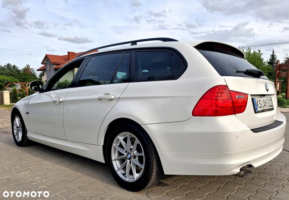 BMW Seria 3 318d DPF Edition Lifestyle - 18