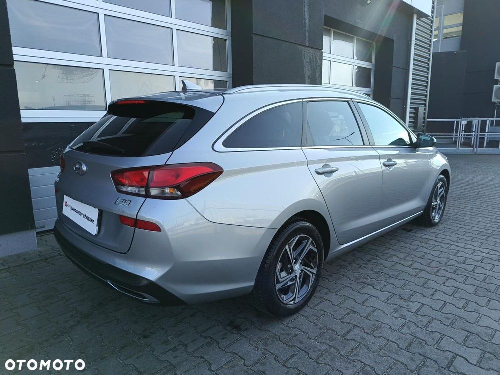 Hyundai i30 1.5 T-GDI 48V Smart DCT - 7