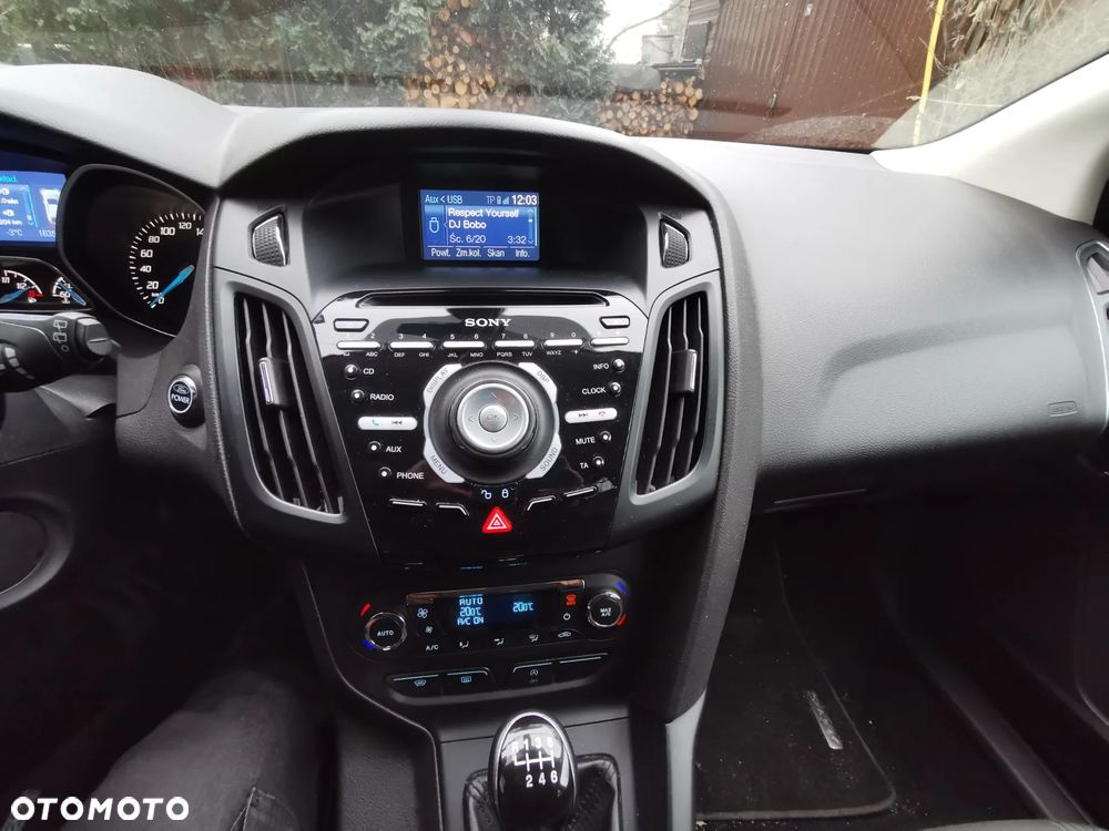 Ford Focus SW 1.0 EcoBoost S&S Titanium - 13